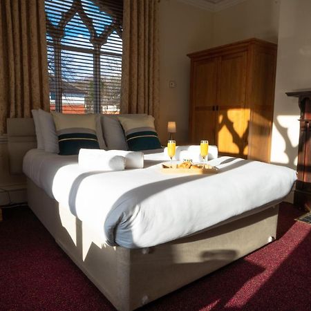 Milverton Hotel By Bevolve - Free Parking Manchester Bagian luar foto