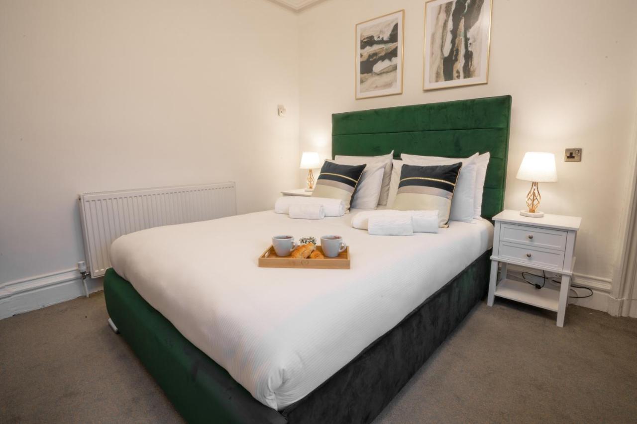 Milverton Hotel By Bevolve - Free Parking Manchester Bagian luar foto